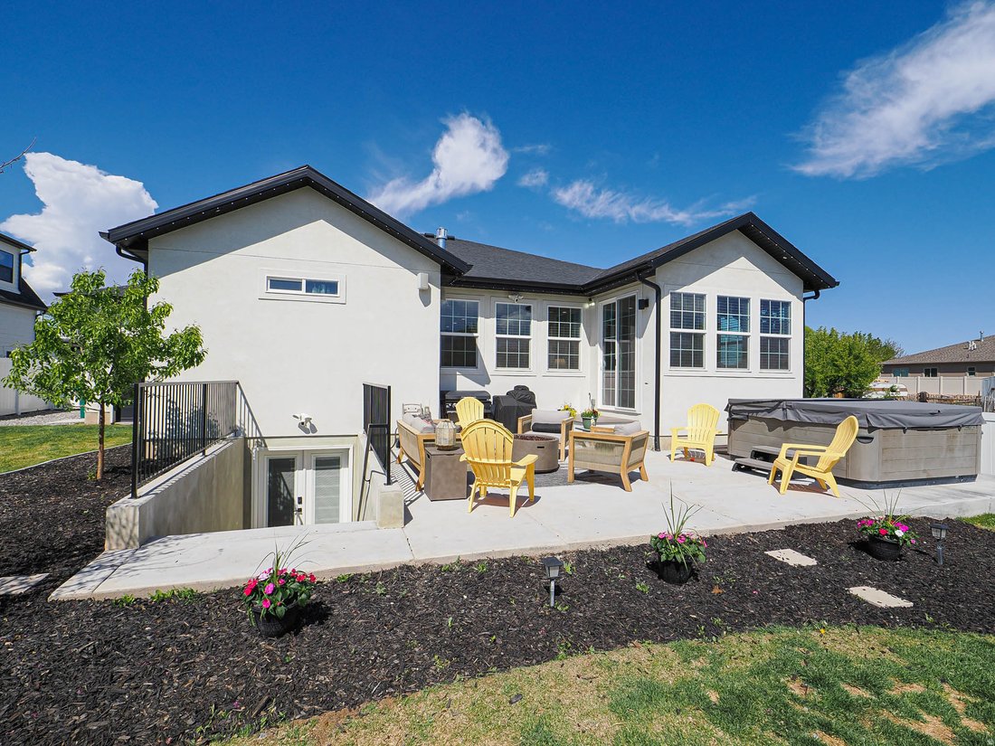 House in Riverton, Utah, United States 3 - 17933354