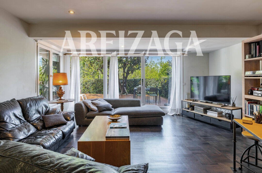 Apartment in Mendebaldea, Donostia-San Sebastian, Spain 5 - 17932810