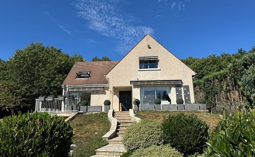 Haus in Les Mesnuls, Île-de-France, Frankreich 1