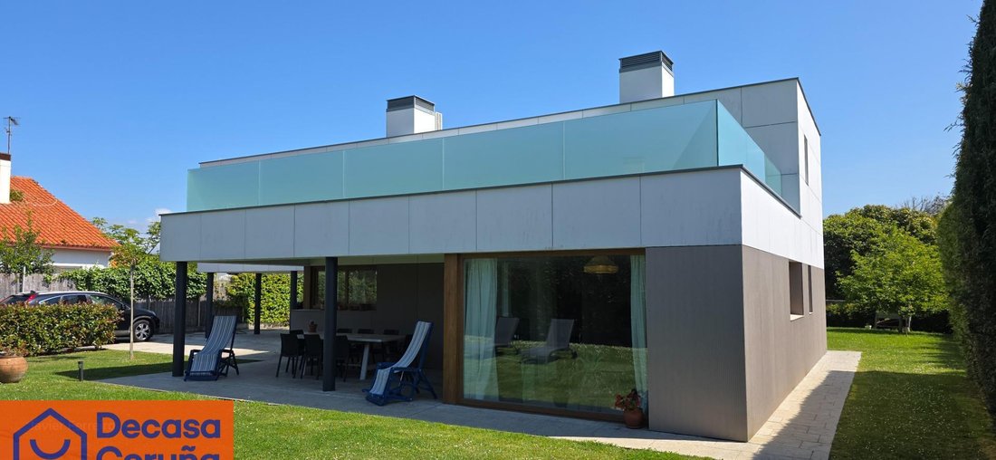 Villa in Oleiros, Galicia, Spain 2 - 17936860