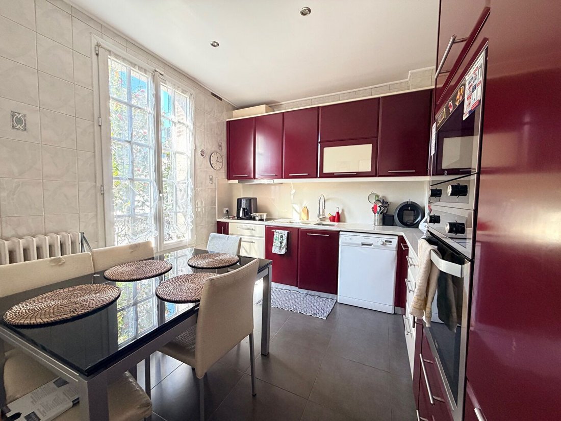 House in L'Union, Sartrouville, France 5 - 16702349