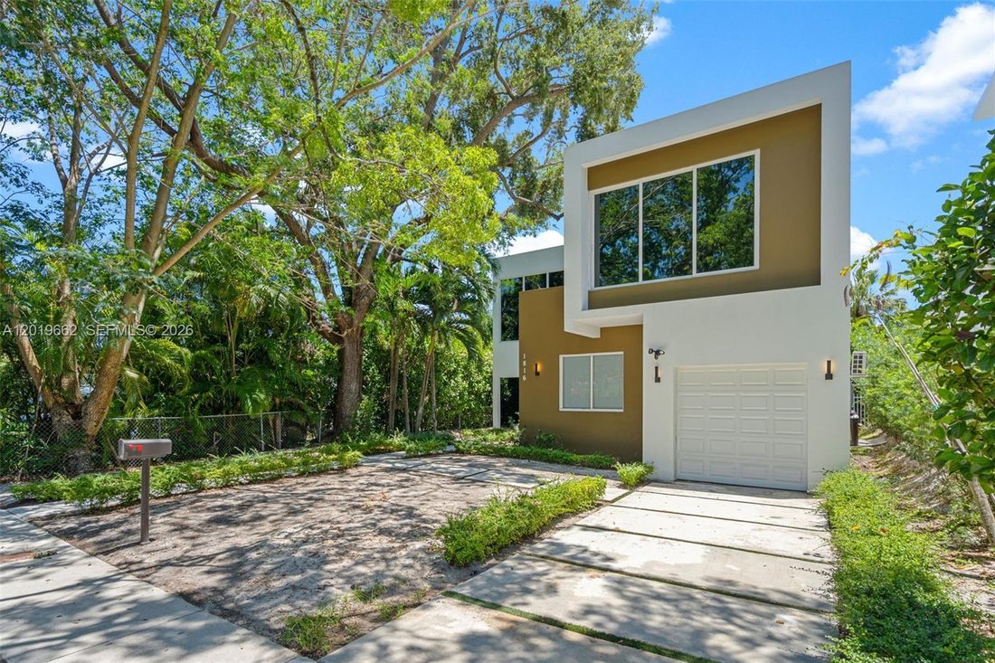 House in Miami, Florida, United States 3 - 17942540