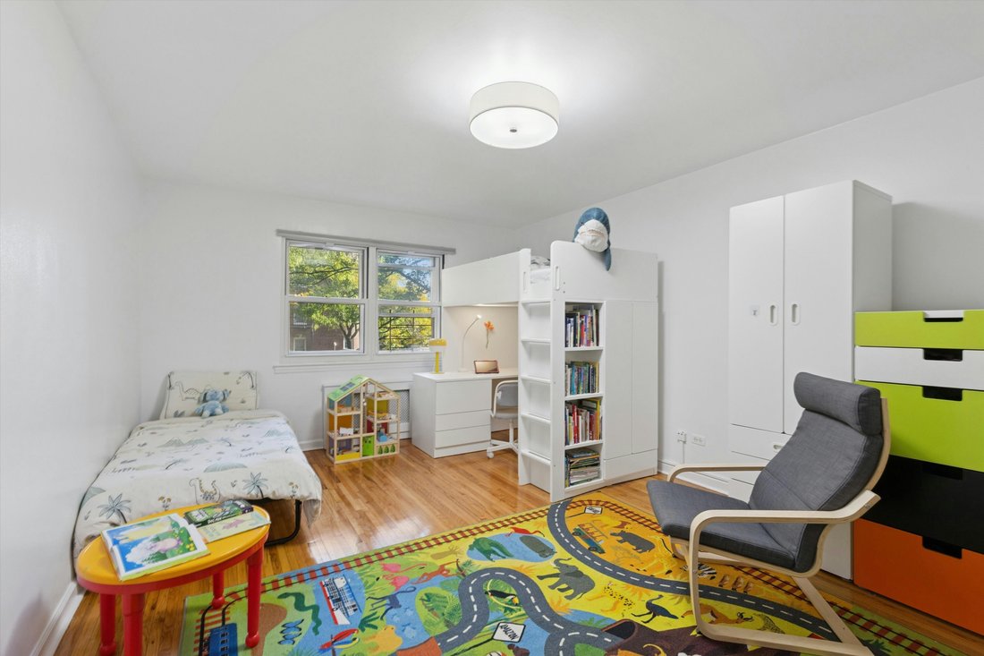 Co Op in New York, New York, United States 5 - 16747021