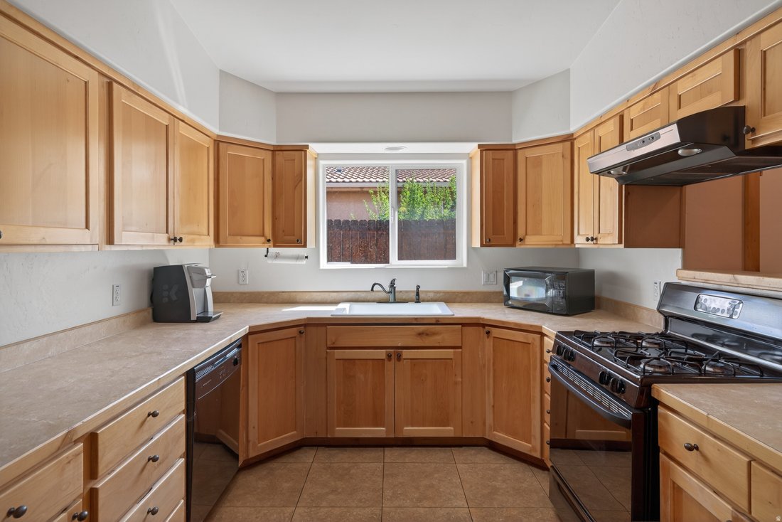 House in Moab, Utah, United States 5 - 17935635