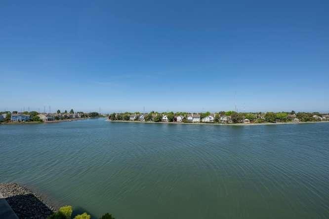 Condo in Redwood City, California, United States 2 - 17940546