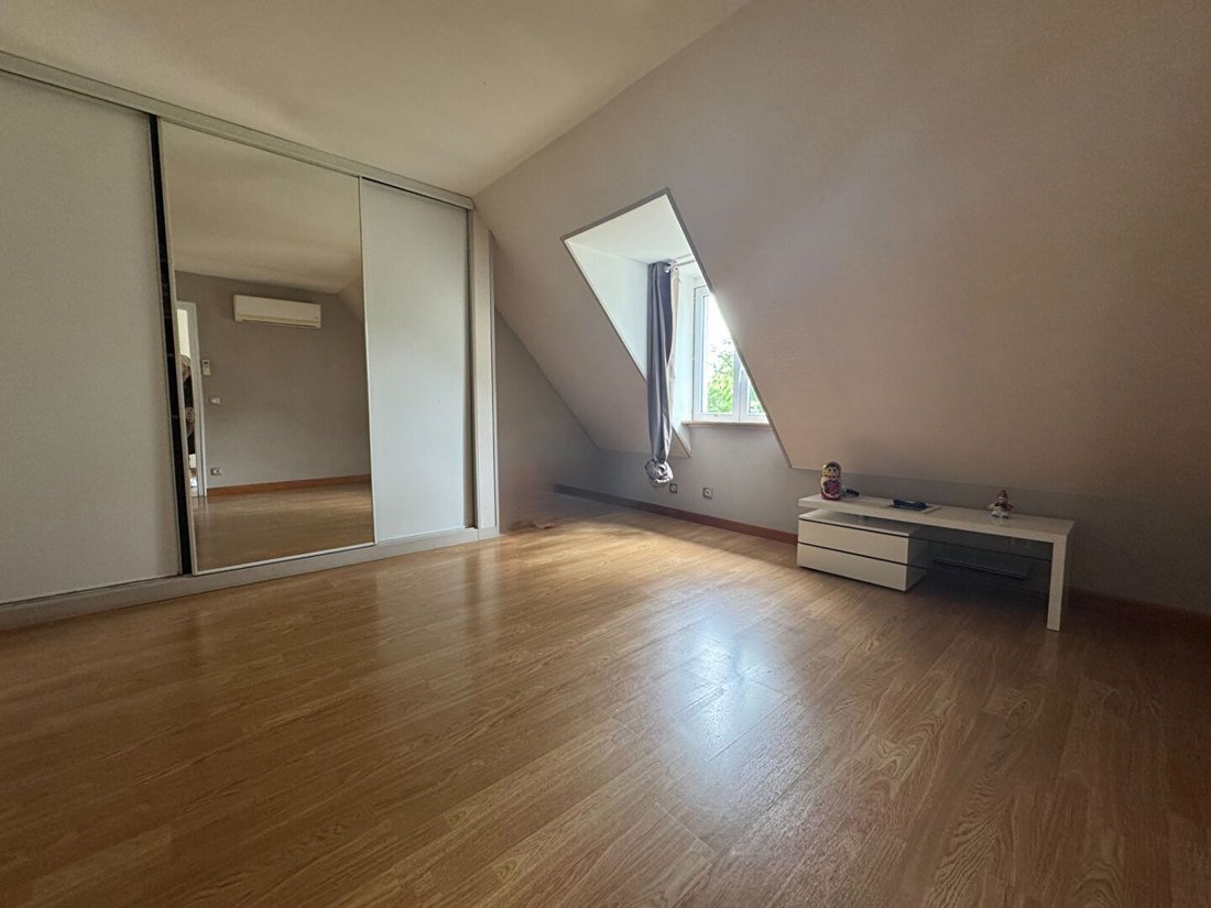 House in Orry-la-Ville, Hauts-de-France, France 5 - 16461442