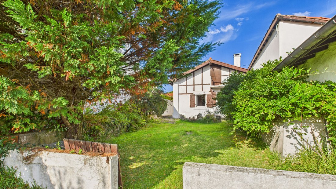 Villa in Bidart, Nouvelle-Aquitaine, France 2 - 17796622