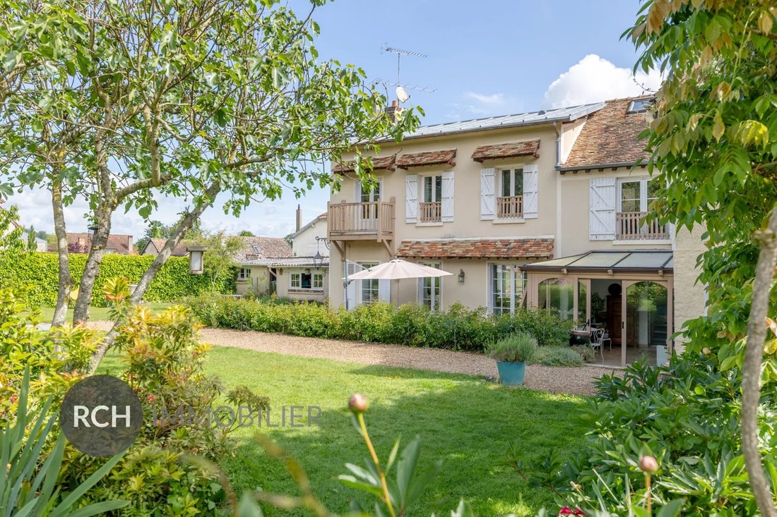 House in Montfort-l'Amaury, Ile-de-France, France 5 - 17938987