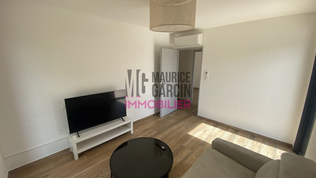 Villa in Mazan, Provence-Alpes-Côte d'Azur, France 5 - 15768012
