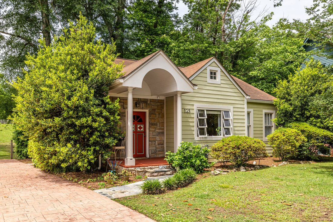 House in Decatur, Georgia, United States 2 - 17929836