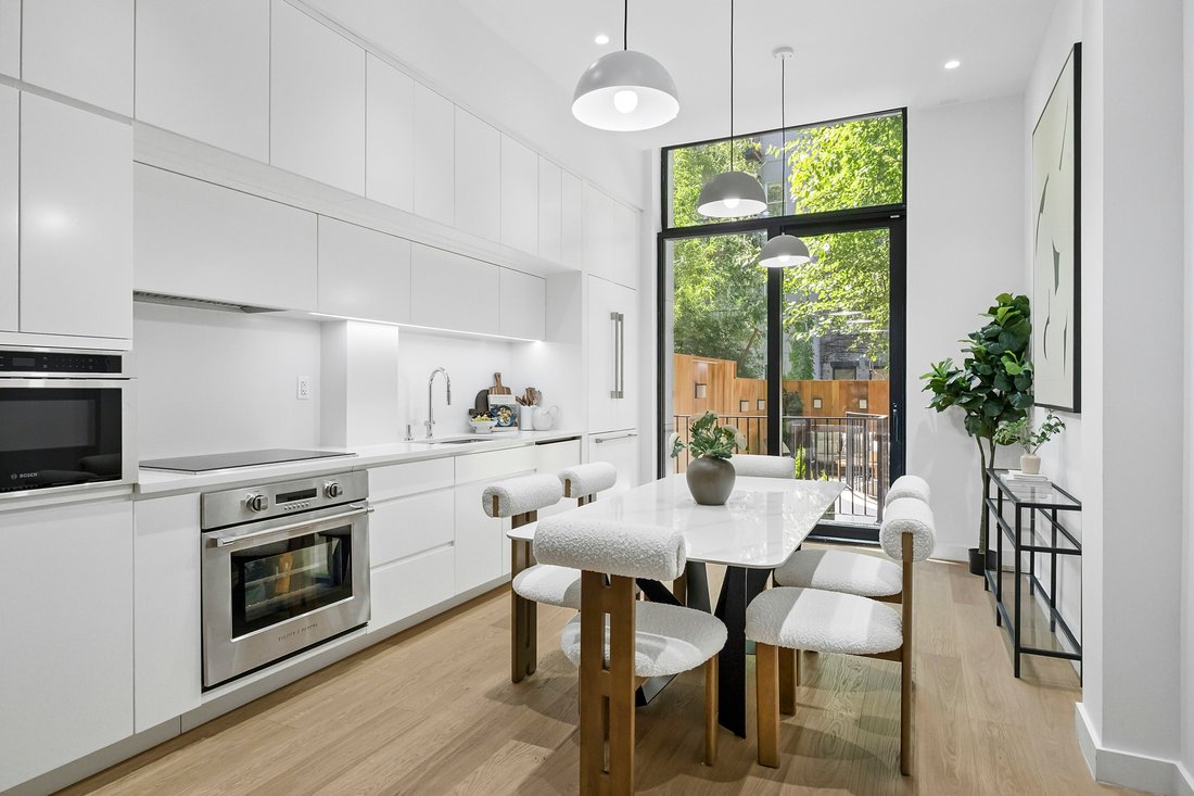 Condo in New York, New York, United States 2 - 16747903