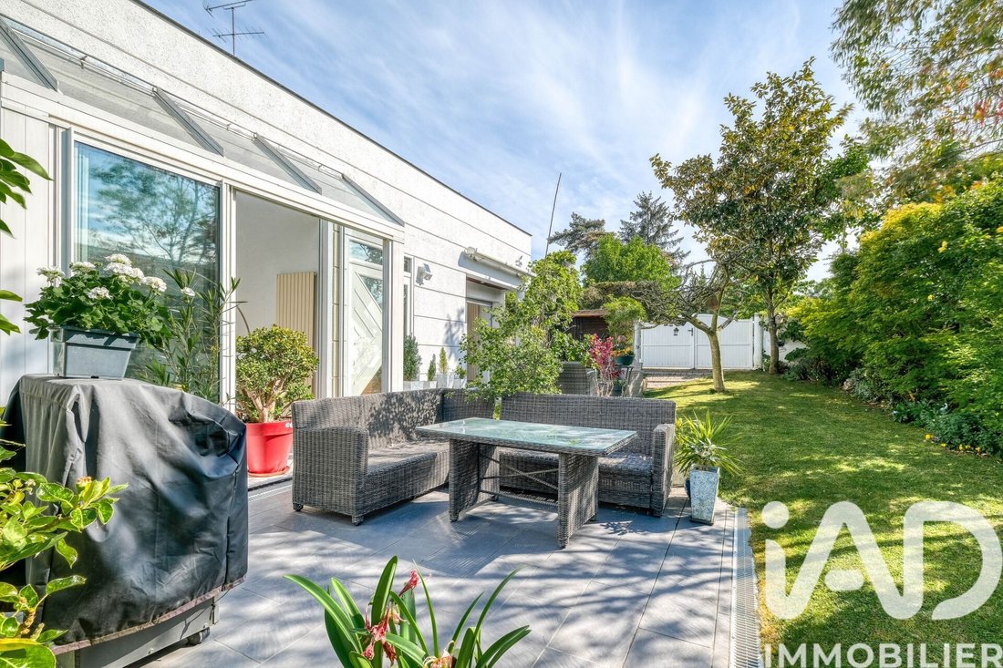 House in Meaux, Ile-de-France, France 1 - 17943872