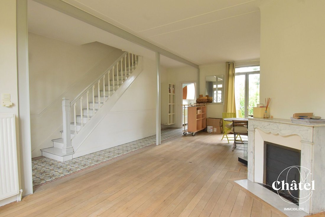 Maison à Senlis, Hauts-de-France, France 1 - 16479828