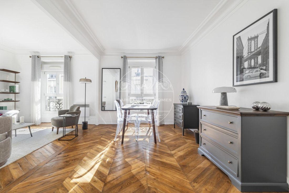 Apartment in Hôtel de Ville-Planchette, Levallois-Perret, France 4 - 17752972
