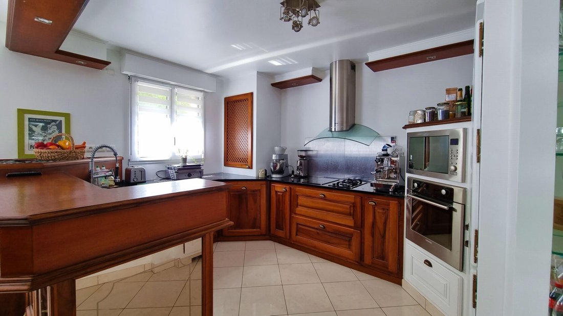 House in Village Doumer, Carrieres-sur-Seine, France 4 - 16814839