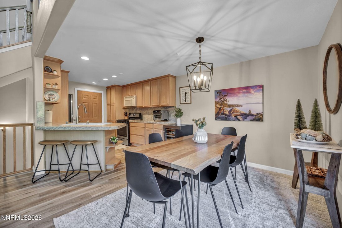Condo in Incline Village, Nevada, United States 5 - 17932581