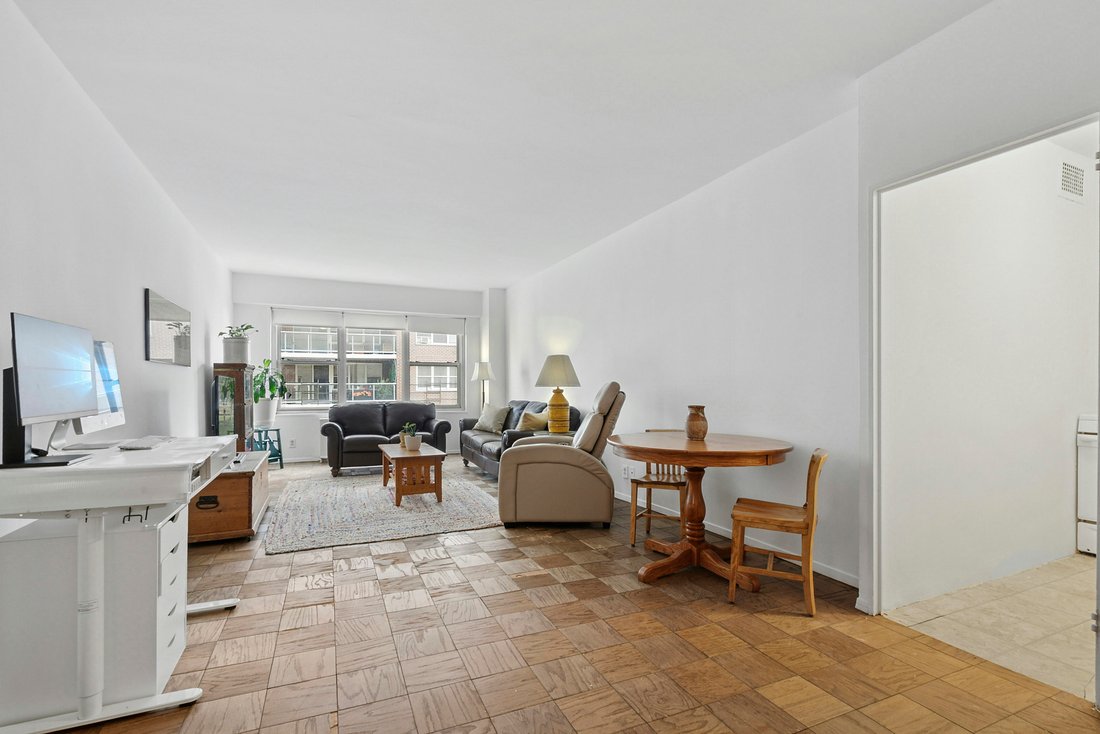 Co Op in New York, New York, United States 2 - 16748453