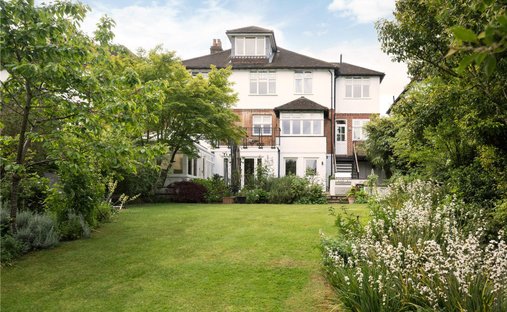 House in Copse Hill, Merton, England 1