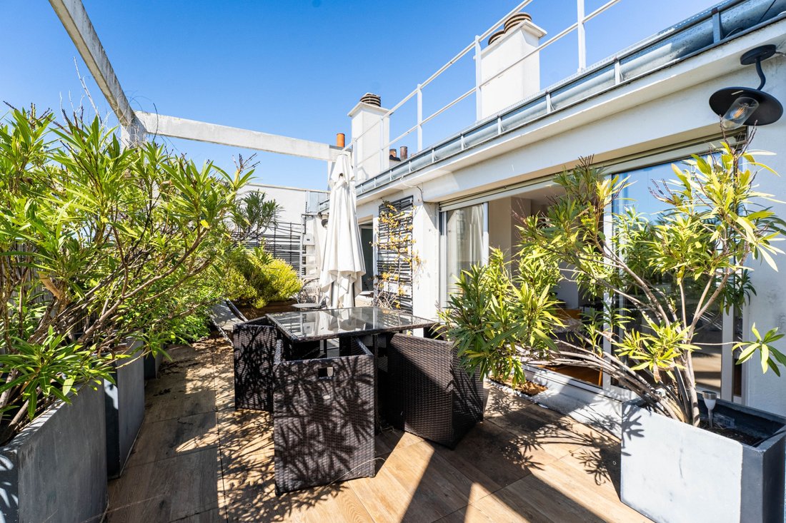 Apartment in Saint Lambert, Paris 15e Arrondissement, Paris 2 - 17759576