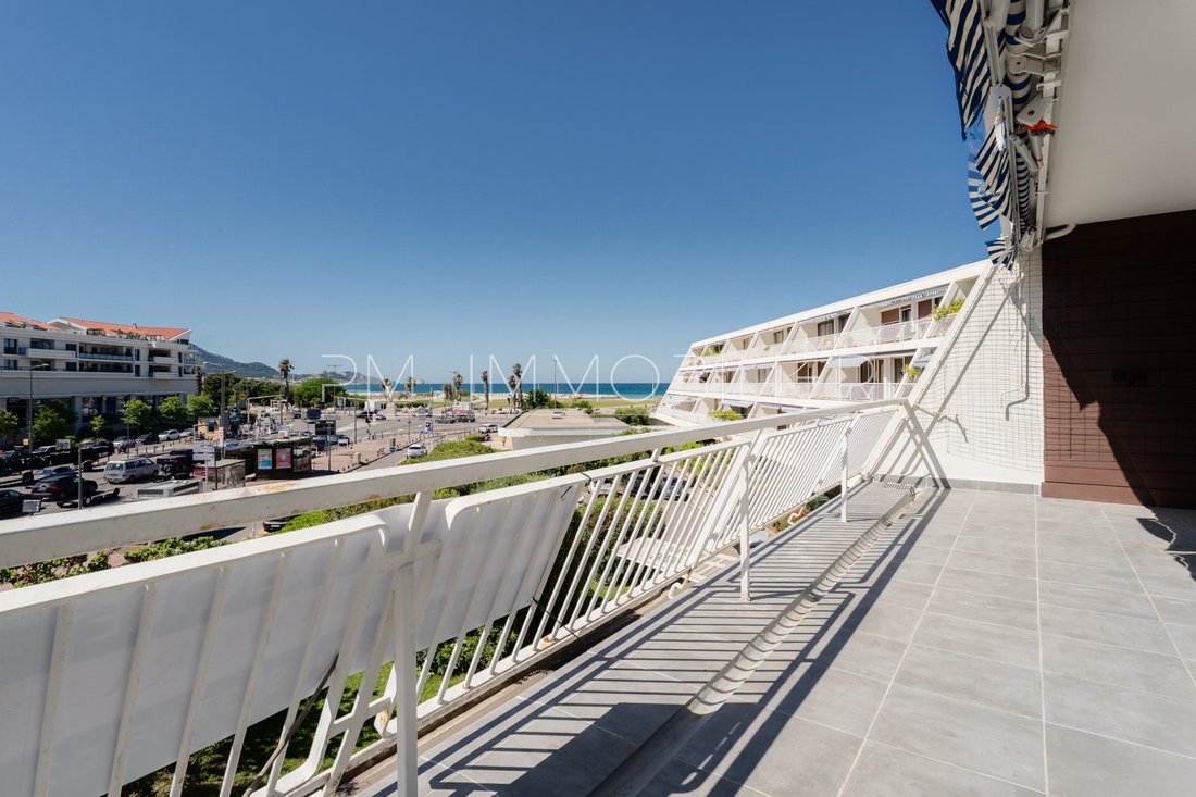 Apartment in Saint Julien, Marseille, Provence-Alpes-Côte d'Azur 1 - 17929713