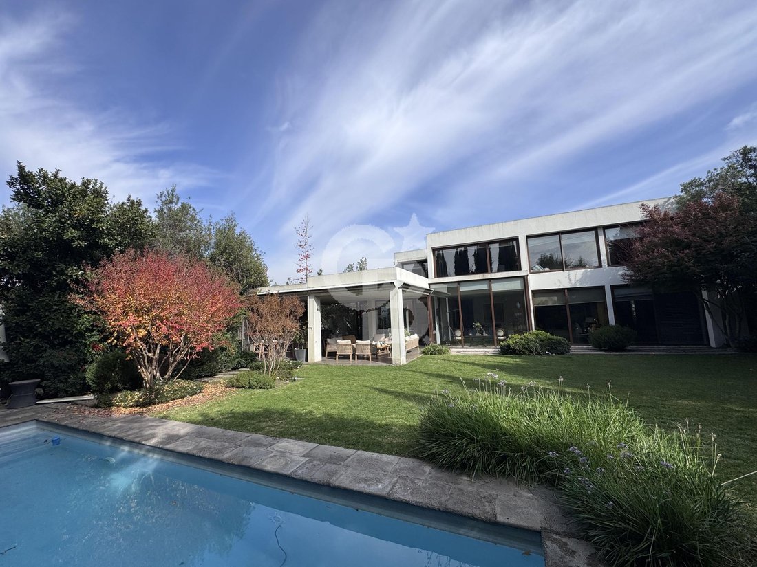 House in Lo Barnechea, Santiago Metropolitan Region, Chile 1 - 17932454