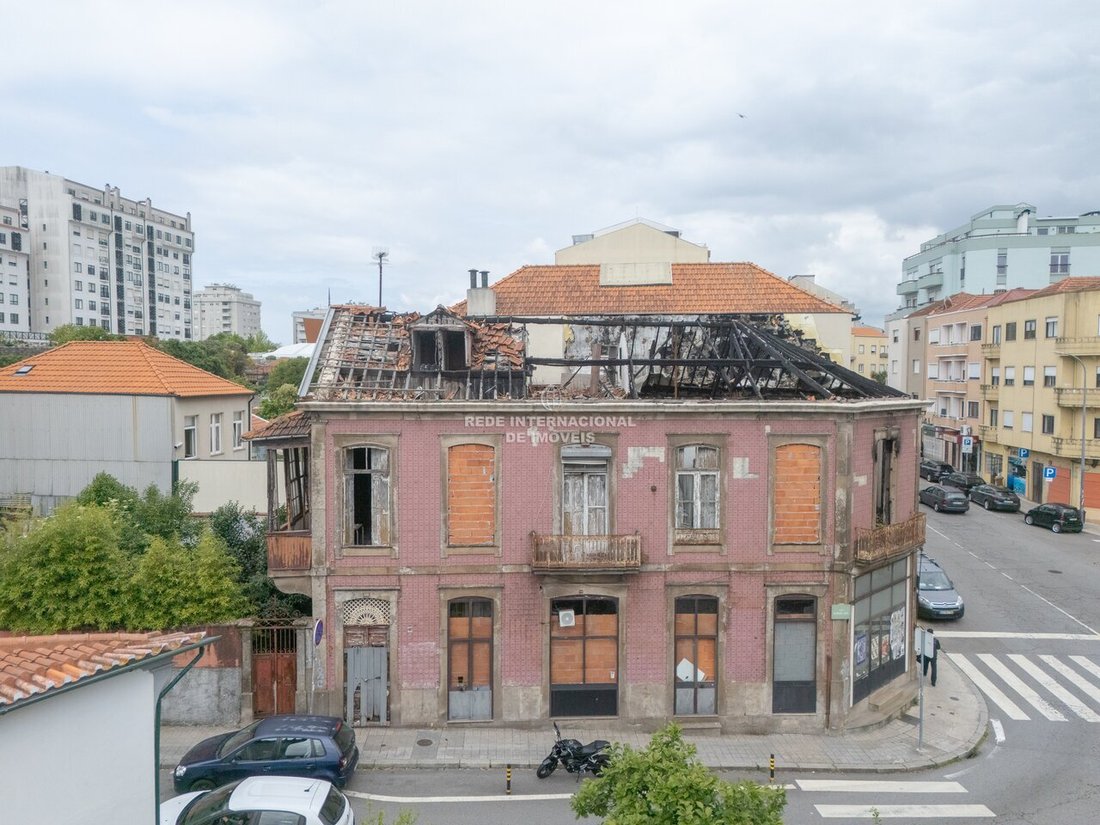 Estate in Cedofeita, Santo Ildefonso, Se, Miragaia, Sao Nicolau e Vitoria, Porto District, Portugal 1 - 17937958