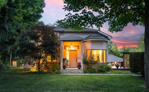 House in Hamilton, Ontario, Canada 1