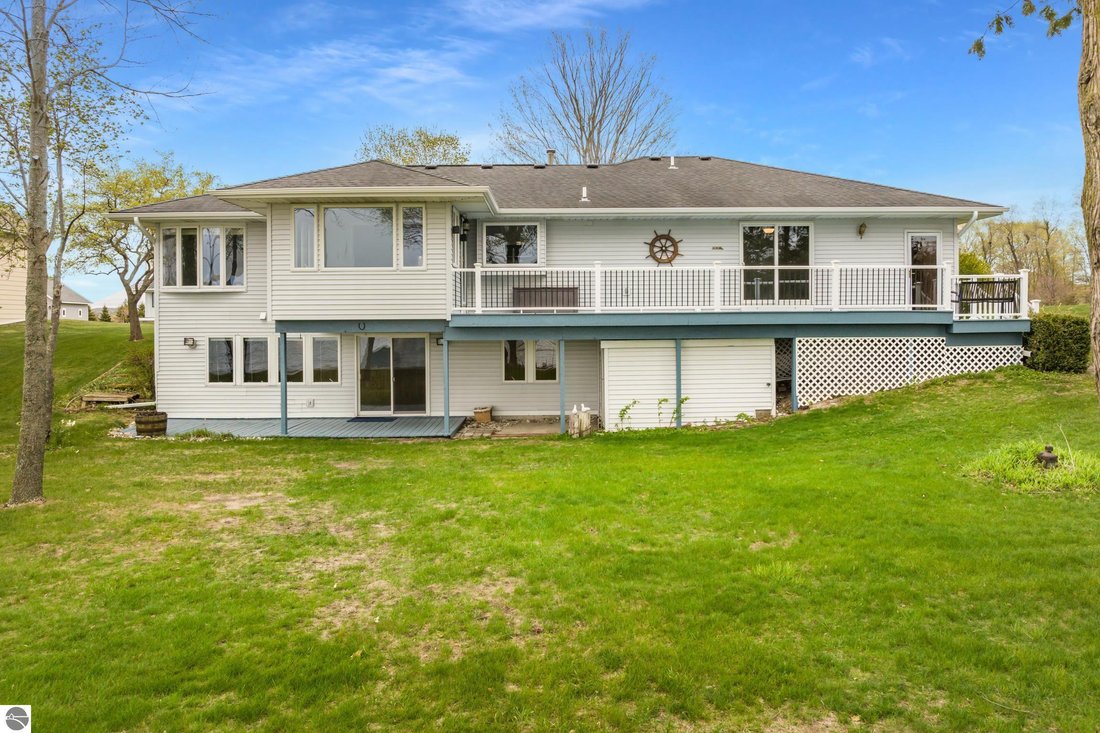 House in Arcadia, Michigan, United States 1 - 17935544