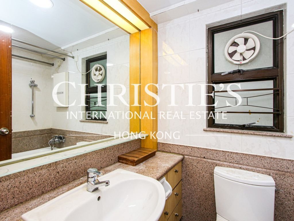 Apartment in Hong Kong, Hong Kong 4 - 17938421