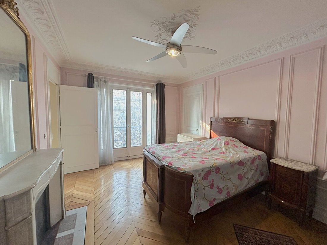 Apartment in Montorgueil-Saint Denis, Paris 2e Arrondissement, Paris 5 - 16091528