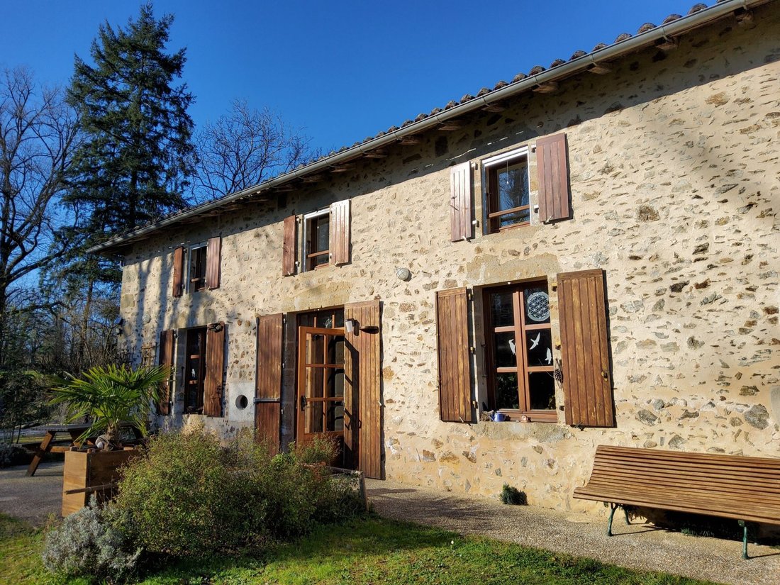 House in Saint-Quentin-sur-Charente, Nouvelle-Aquitaine, France 1 - 16276797