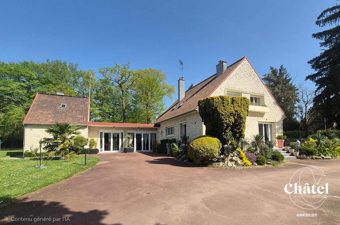 Casa a Ouest, Lamorlaye, Francia 1 - 17237105