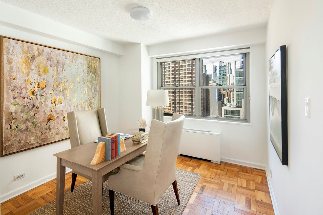 House in New York, New York, United States 5 - 16748192