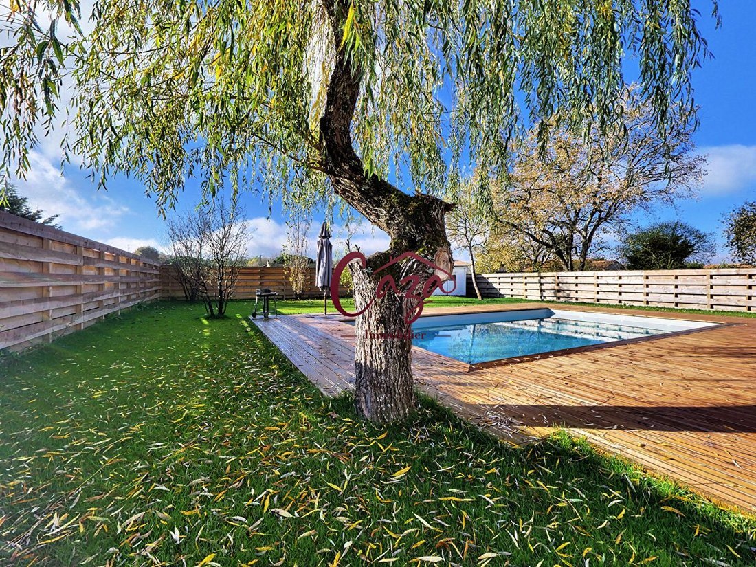 House in La Plaine, Saint-Loubes, France 2 - 16678043