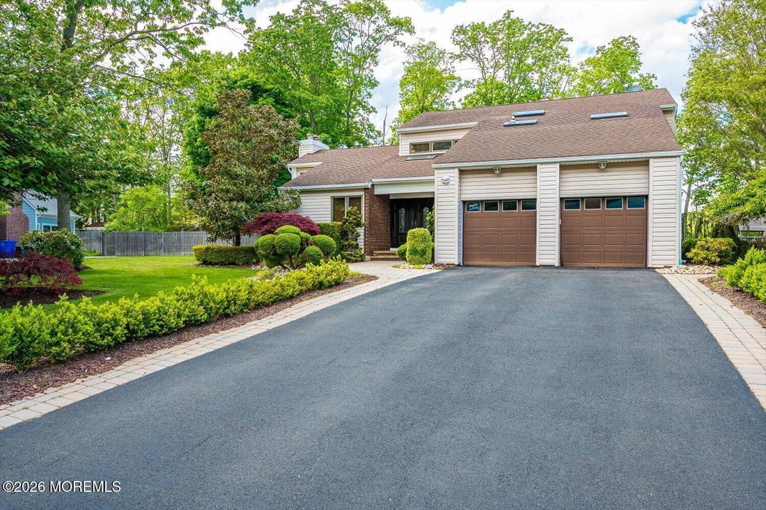 House in Tinton Falls, New Jersey, United States 2 - 17929818