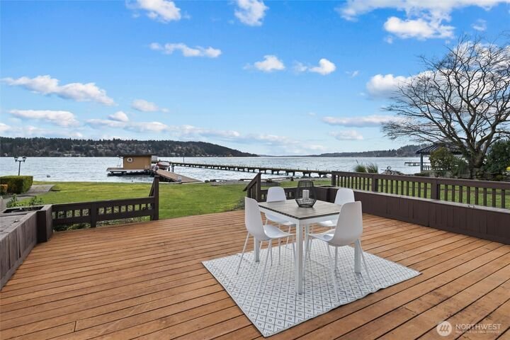 House in Lake Forest Park, Washington, United States 2 - 17942175