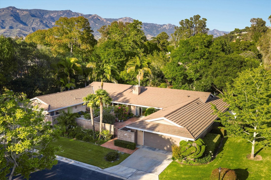 Condo in Santa Barbara, California, United States 1 - 17932565