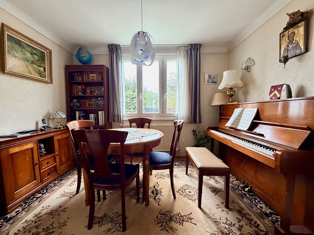 House in L'Union, Sartrouville, France 3 - 16778370