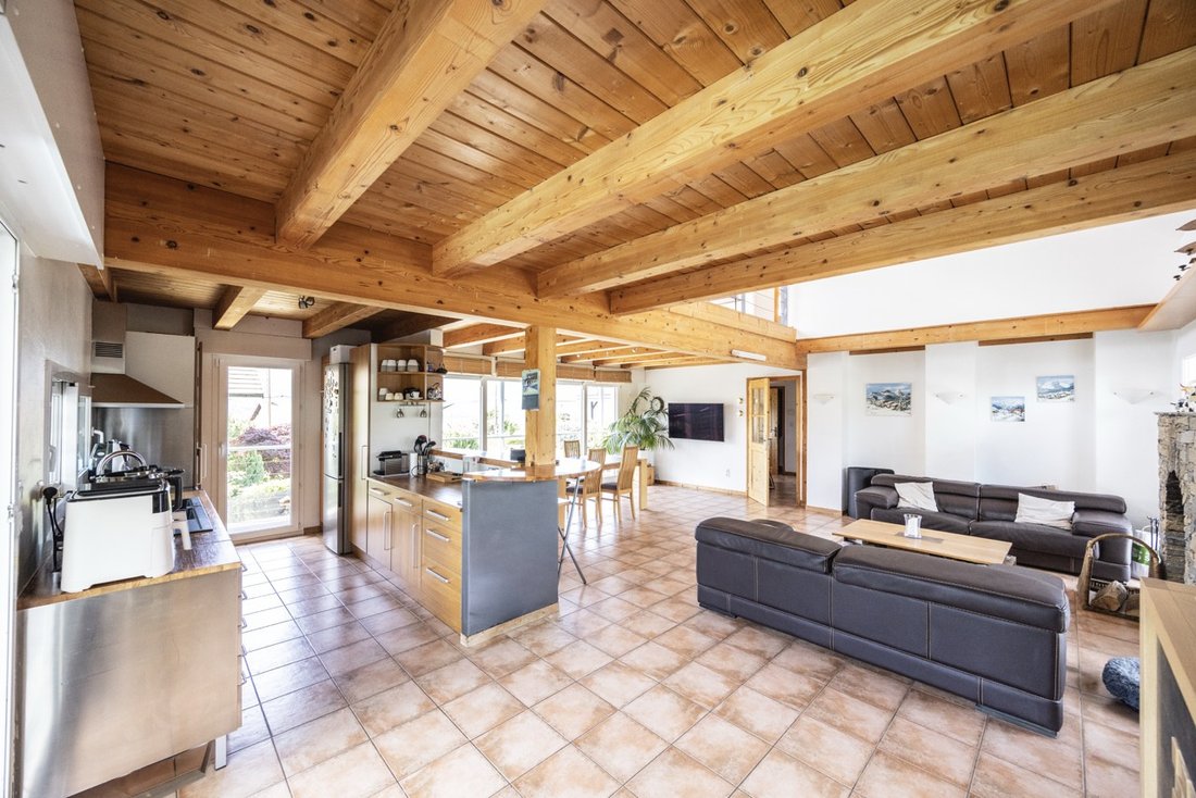 Villa in Tresserve, Auvergne-Rhône-Alpes, France 2 - 17856147