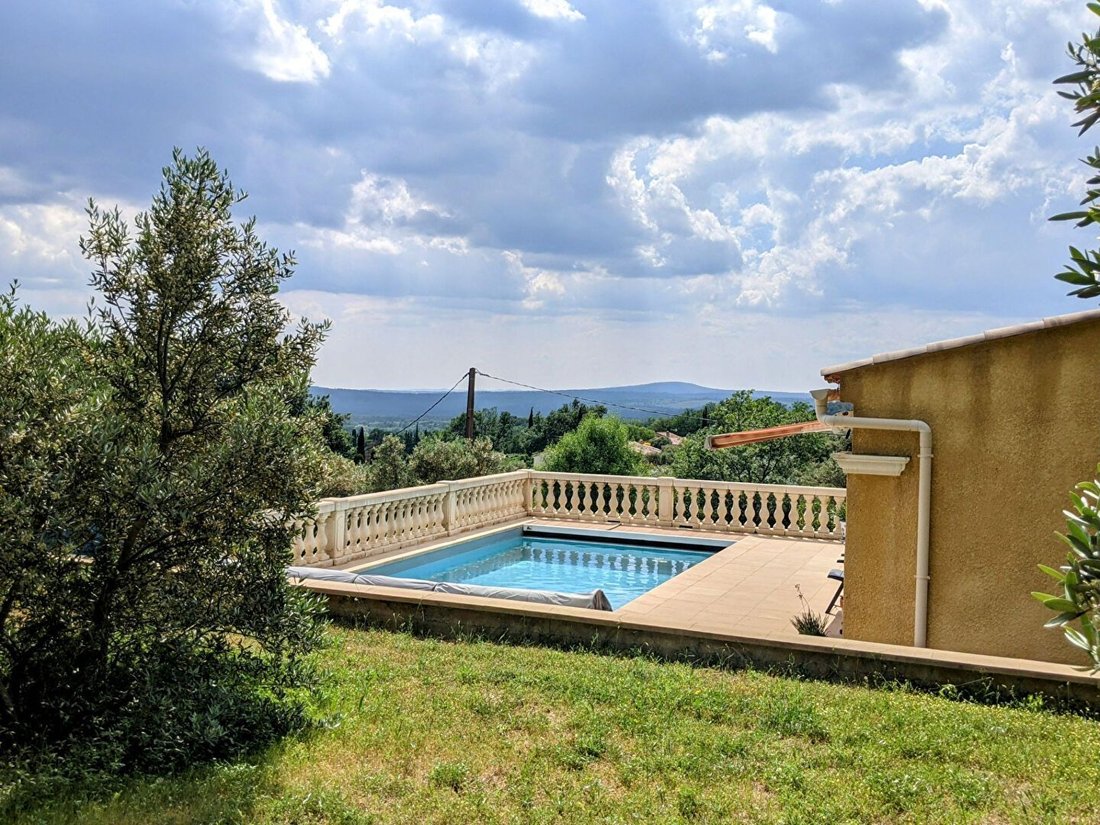 House in Aups, Provence-Alpes-Côte d'Azur, France 1 - 15653985