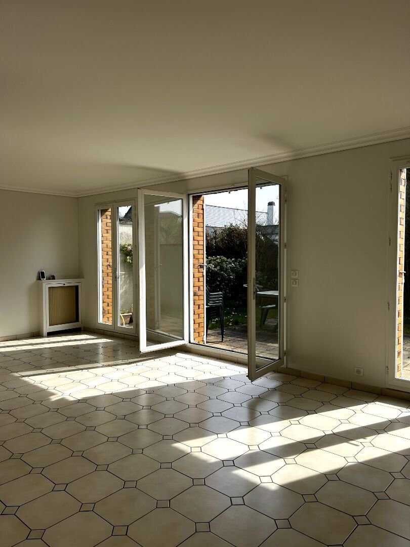 Haus in Côte Saint Louis, Garches, Frankreich 4 - 17490814