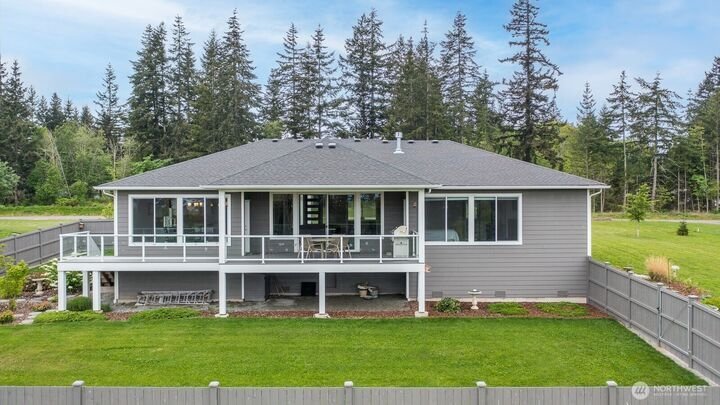 House in Camano, Washington, United States 4 - 17937510