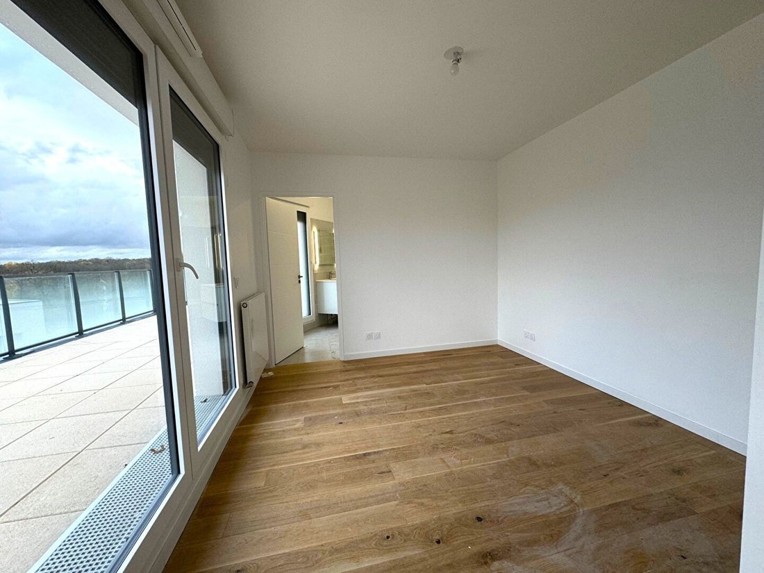 Apartment in Saint-Cloud, Ile-de-France, France 4 - 16467633