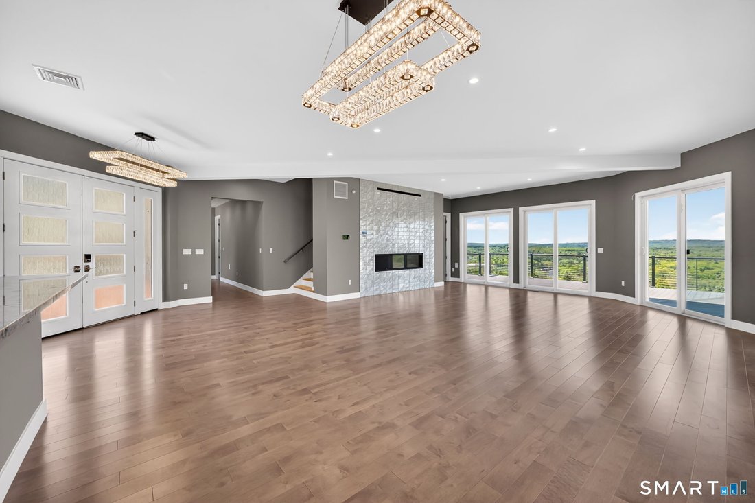 House in Farmington, Connecticut, United States 2 - 17936785