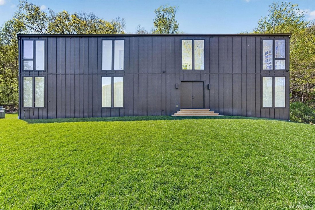 House in Goshen, New York, United States 4 - 16669512
