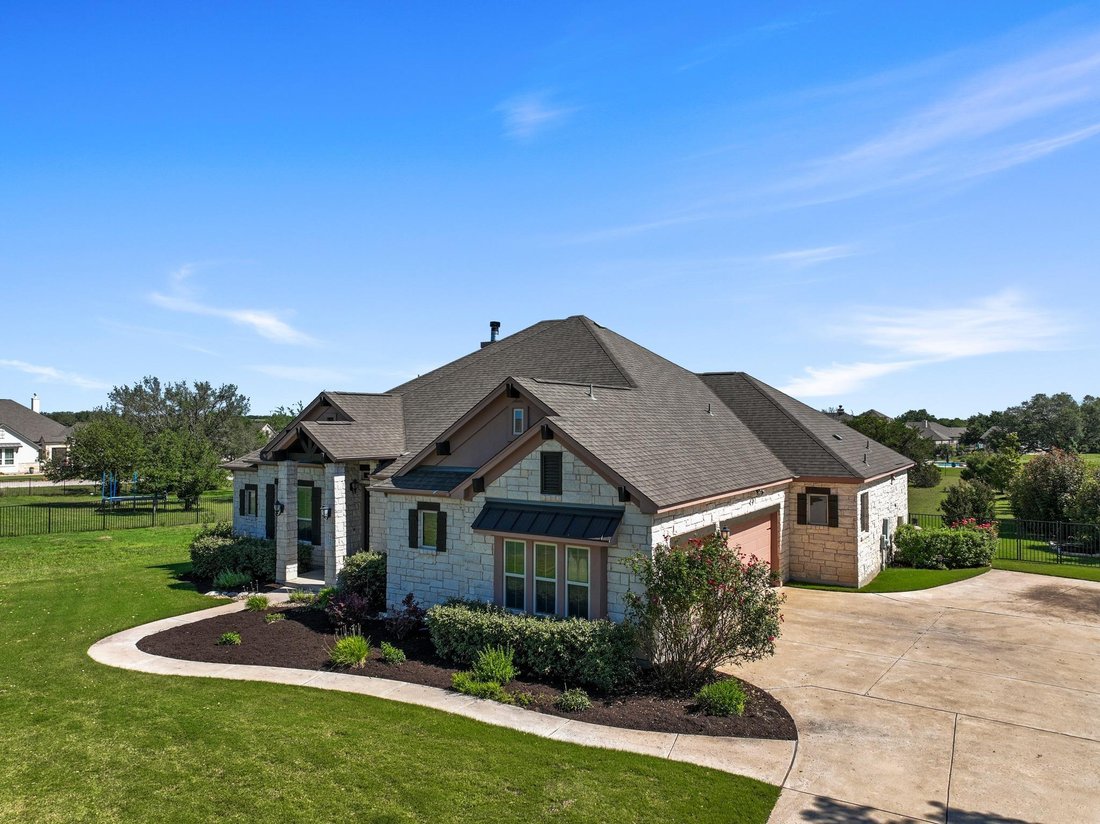 House in Liberty Hill, Texas, United States 2 - 17905070