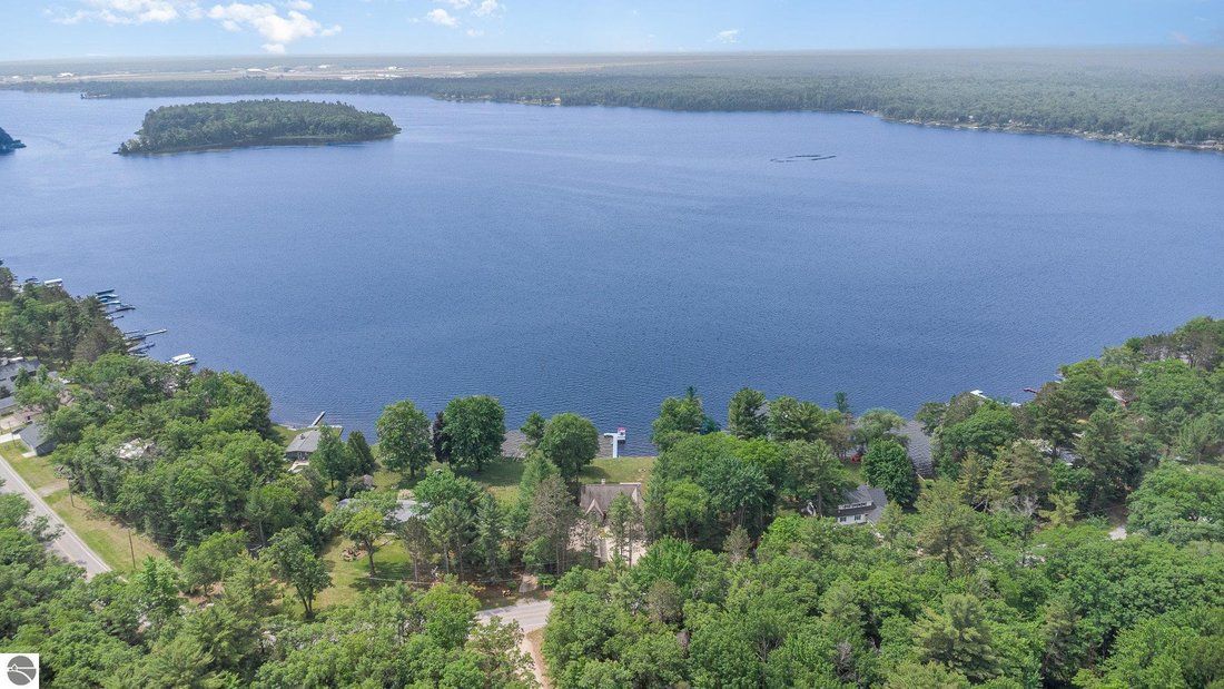 House in Oscoda, Michigan, United States 2 - 17931790