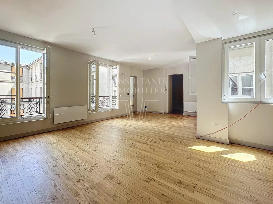 Apartment in Invalides, Paris 7e Arrondissement, Paris 4 - 17939142