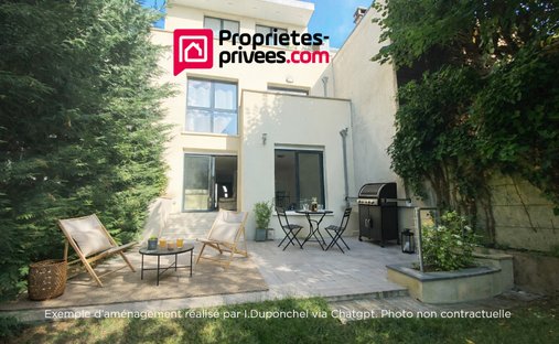 Villa in Musiciens-Roosevelt, Sceaux, France 1