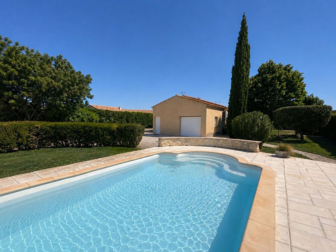 House in Ferrages, La Fare-les-Oliviers, France 1 - 17929706